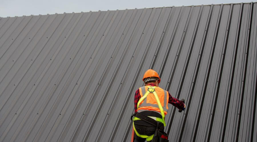 Expert Emergency Roof Repairs services in Elmwood, IL